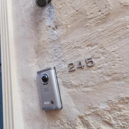 Appartamento Zbg245- Private Modern House Of Character Żebbuġ